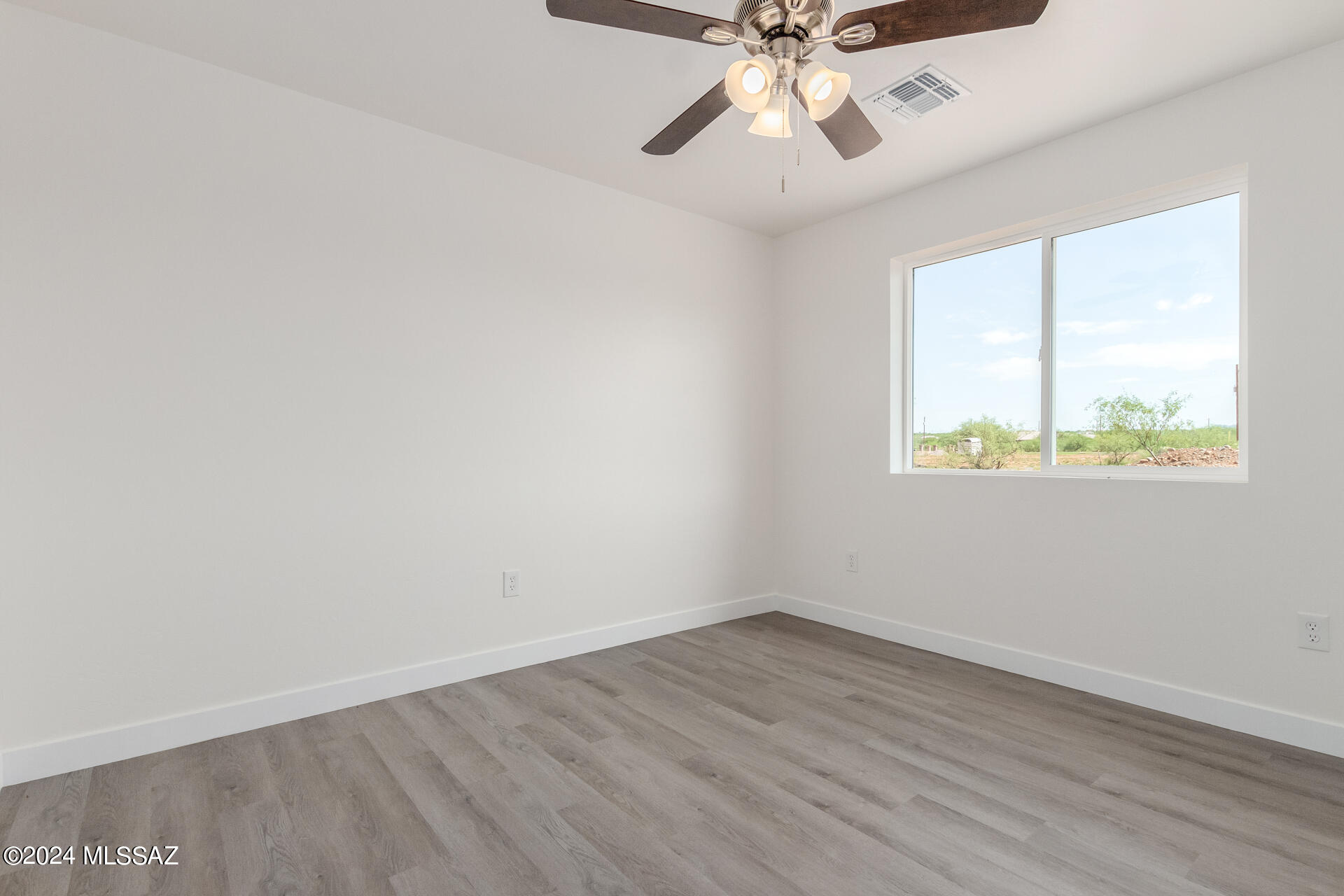 1791 Palestina Corte Corte, Unit CORTE Rio Rico, AZ 85648 - Photo 22 of 27