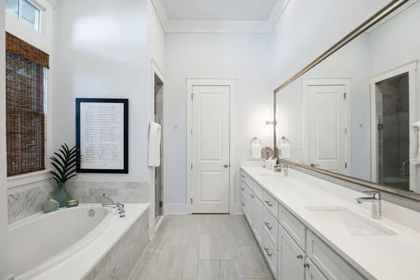 $2,425,000 | 13230 Dodds Landing, Malakoff, TX 75148