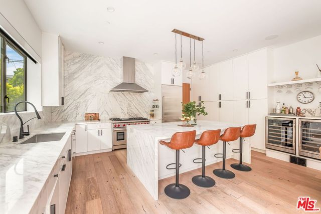 $3,275,000 | 3557 Ashwood Avenue, Los Angeles, CA 90066