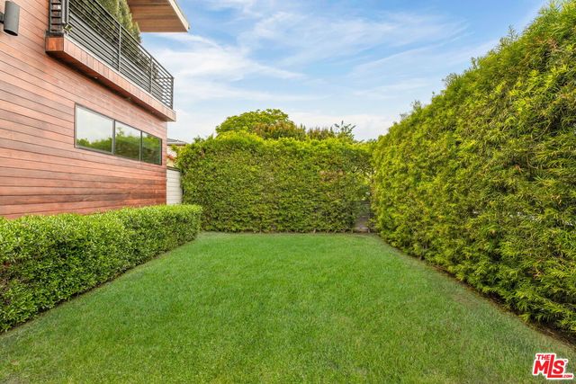 $3,275,000 | 3557 Ashwood Avenue, Los Angeles, CA 90066