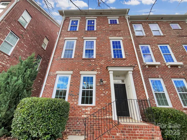 $375,000 | 2321 Silver Cres Drive, Charlotte, NC 28273
