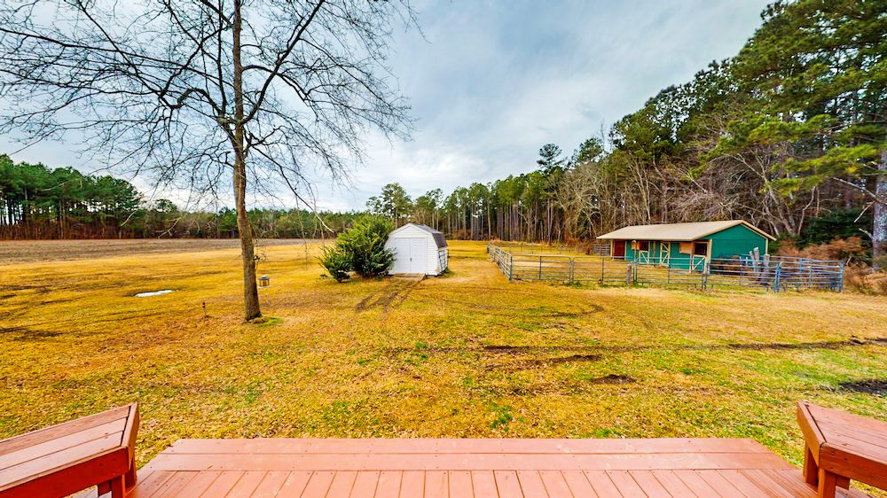 1560 Beasley Road Benson, NC 27504 - Photo 36 of 39 Gallery Image 36