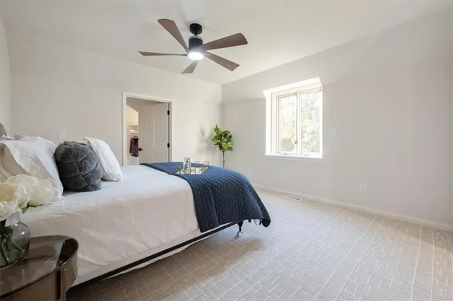 $875,000 | 3680 West 194th Street, Stilwell, KS 66085