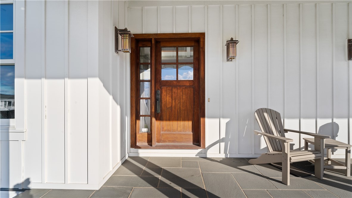 3 Doris Terrace Newport, RI 02840 - Photo 12 of 50