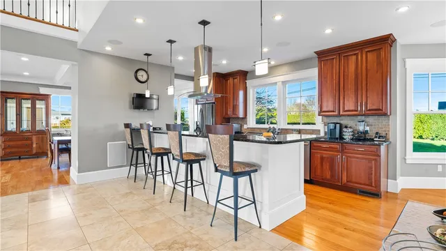 $10,000 | 3 Doris Terrace, Newport, RI 02840