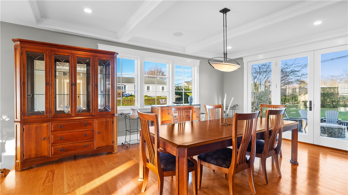 3 Doris Terrace Newport, RI 02840 - Photo 23 of 50