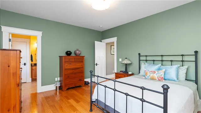 $10,000 | 3 Doris Terrace, Newport, RI 02840