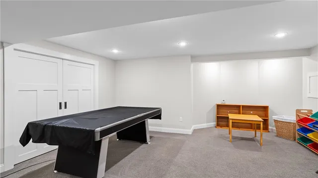 $10,000 | 3 Doris Terrace, Newport, RI 02840