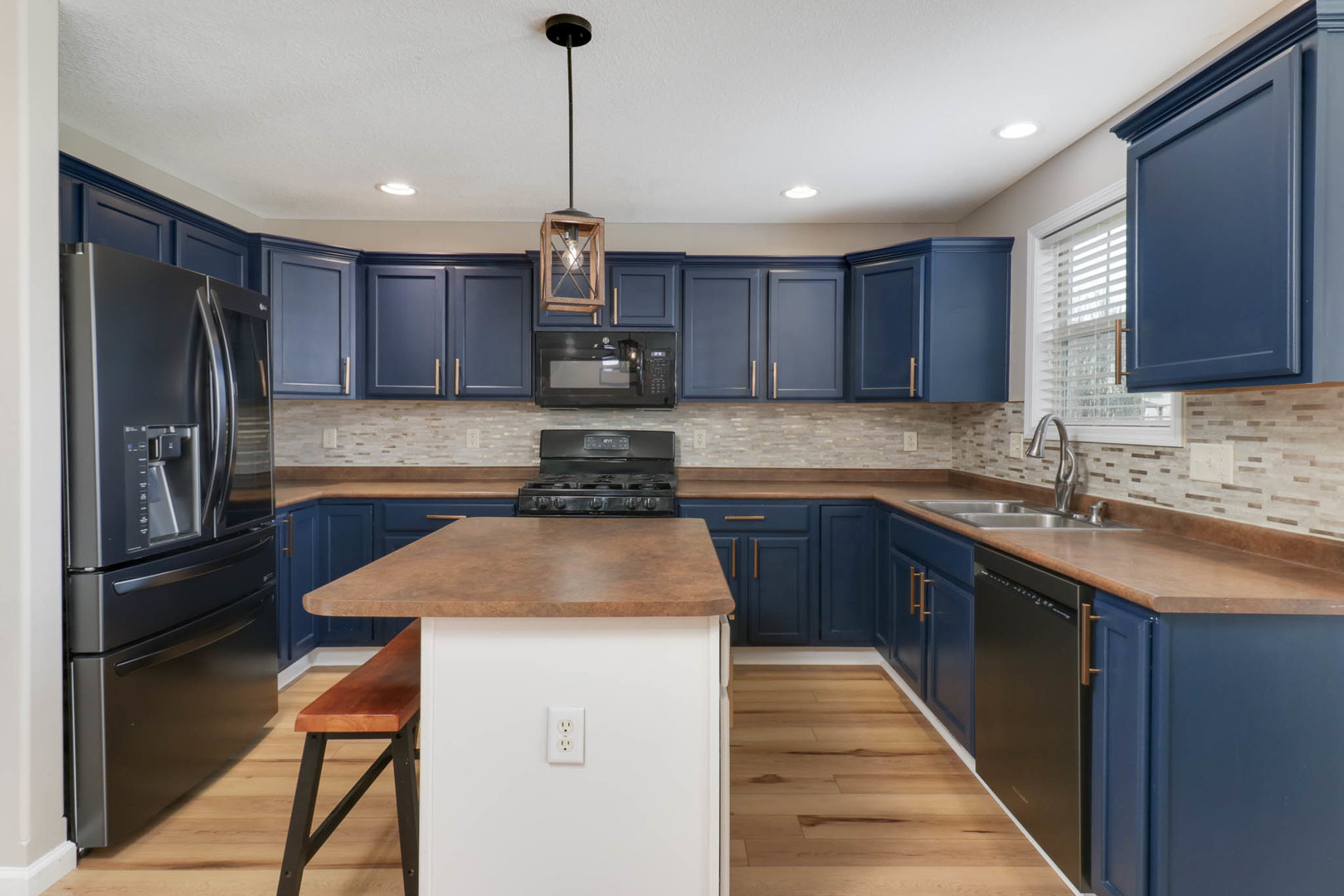 1508 Biltmore Court Normal, IL 61761 - Photo 13 of 57