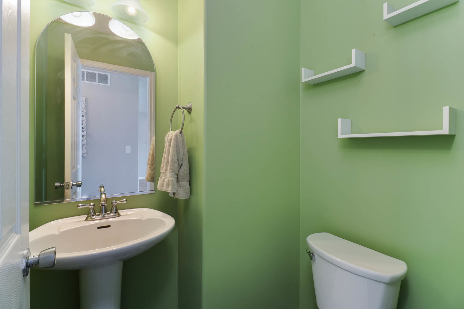 1508 Biltmore Court Normal, IL 61761 - Photo 22 of 57