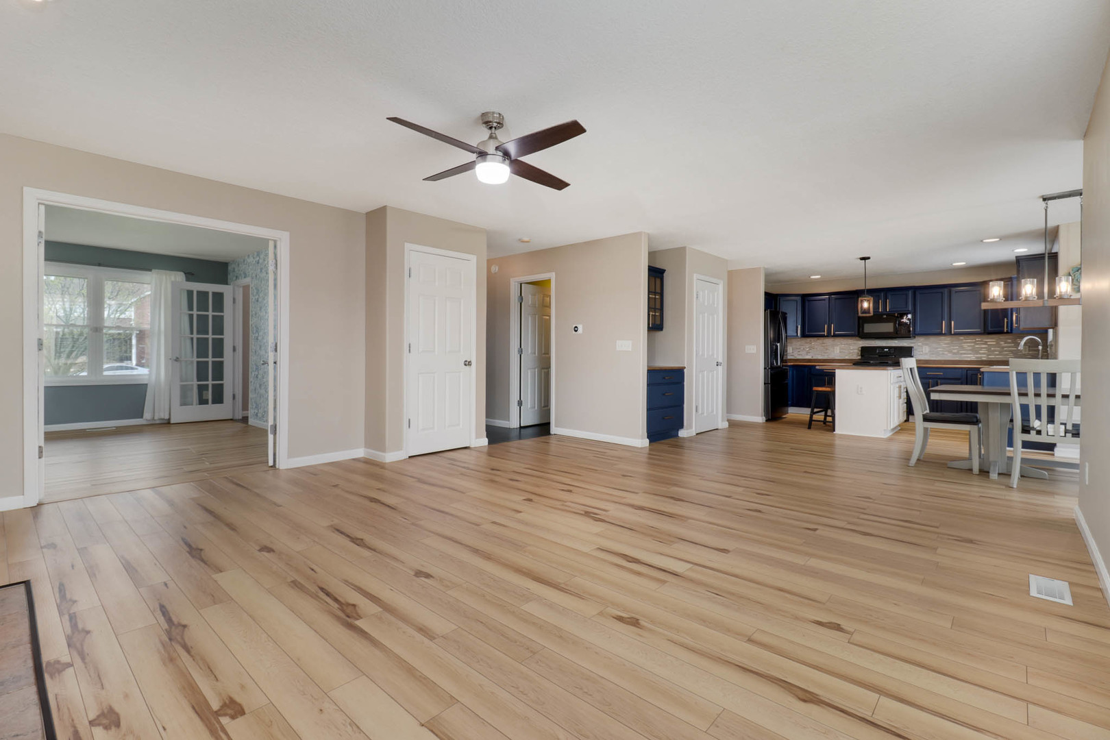 1508 Biltmore Court Normal, IL 61761 - Photo 9 of 57