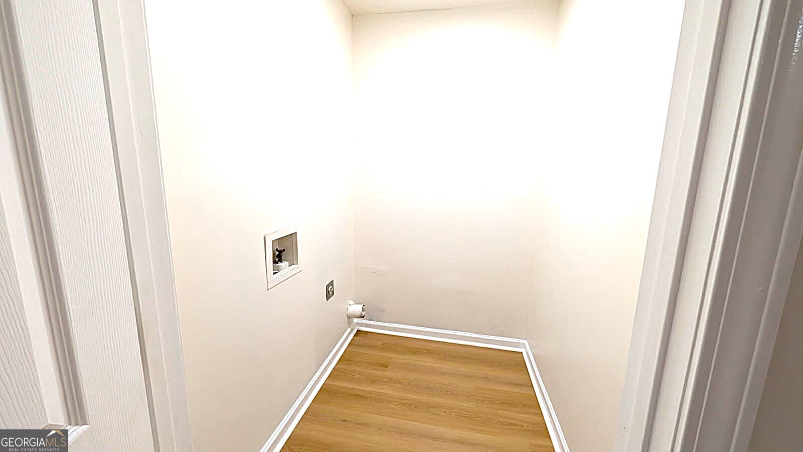 1917 Baker Road Northwest Atlanta, GA 30318 - Photo 12 of 13