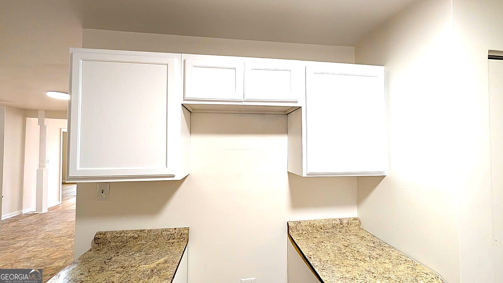 1917 Baker Road Northwest Atlanta, GA 30318 - Photo 4 of 13