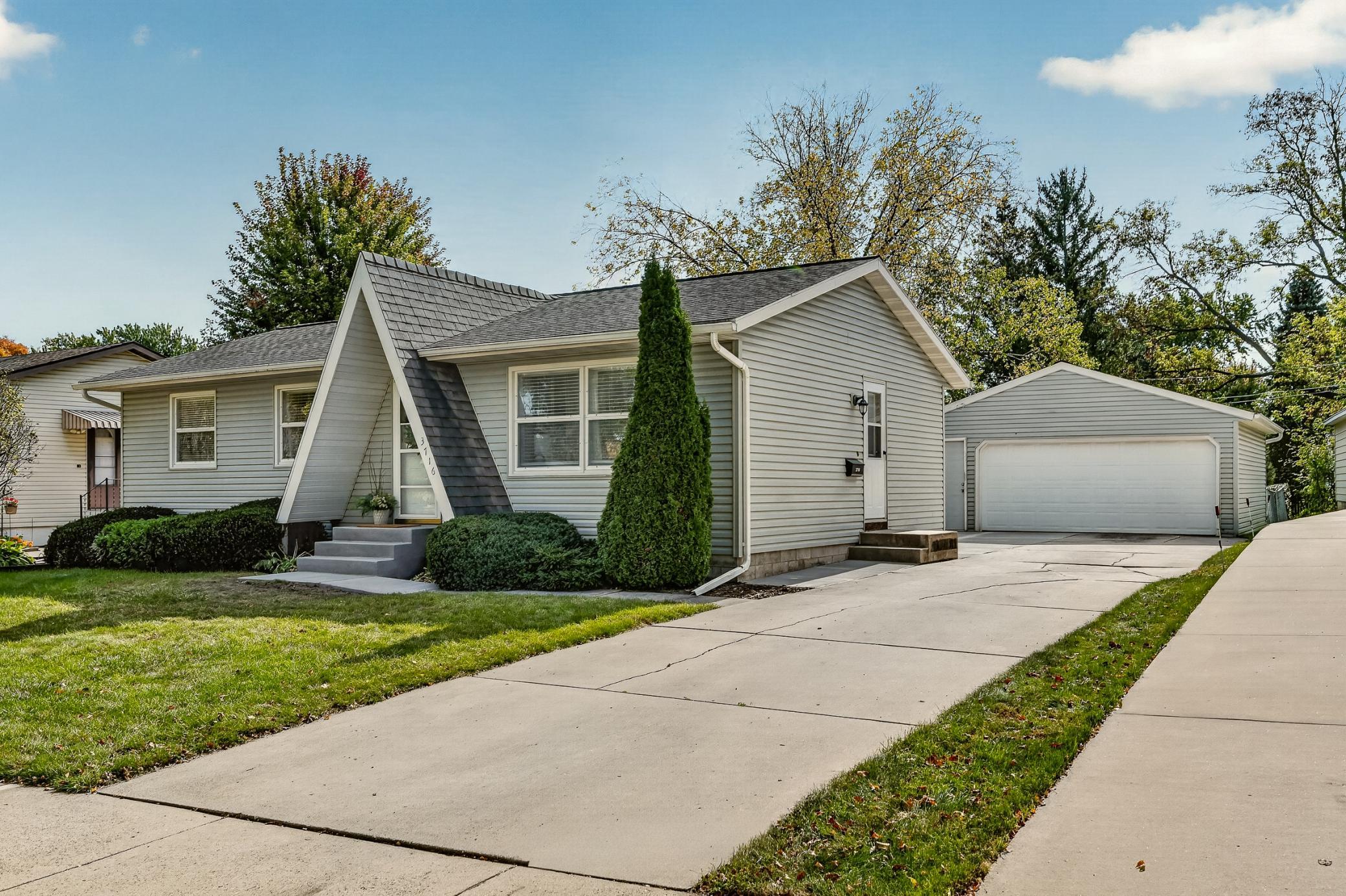 3716 1st Place Northwest Rochester, MN 55901 - Photo 1 of 28 Gallery Image 1