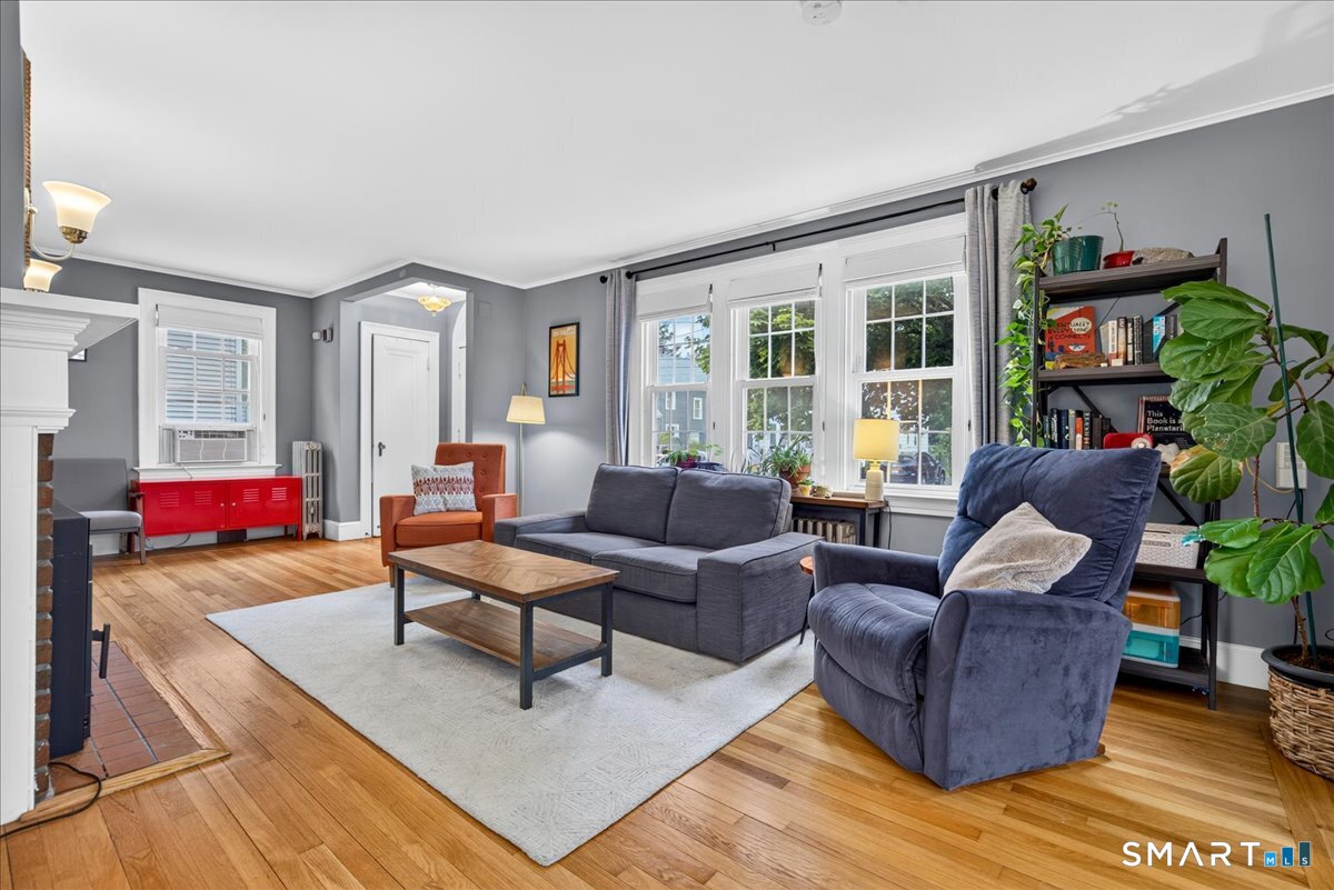 24 Ingram Street Hamden, CT 06517 - Photo 4 of 40