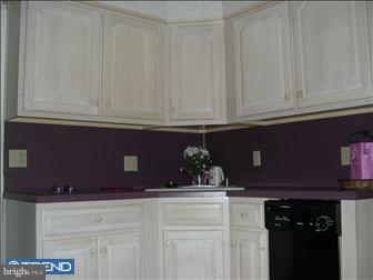 222 Kathmere Road Havertown, PA 19083 - Photo 4 of 6 Kitchen