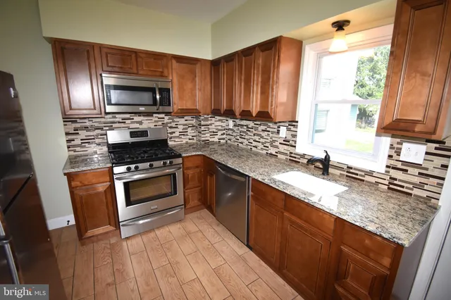 $283,000 | 301 Conover Street, Burlington, NJ 08016