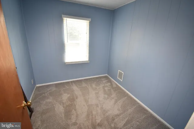 $283,000 | 301 Conover Street, Burlington, NJ 08016