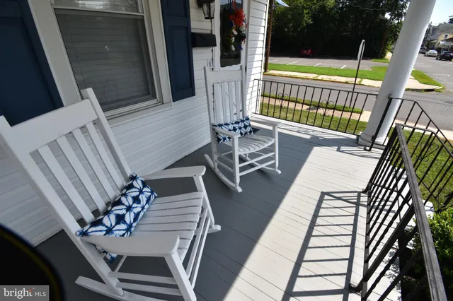 $283,000 | 301 Conover Street, Burlington, NJ 08016