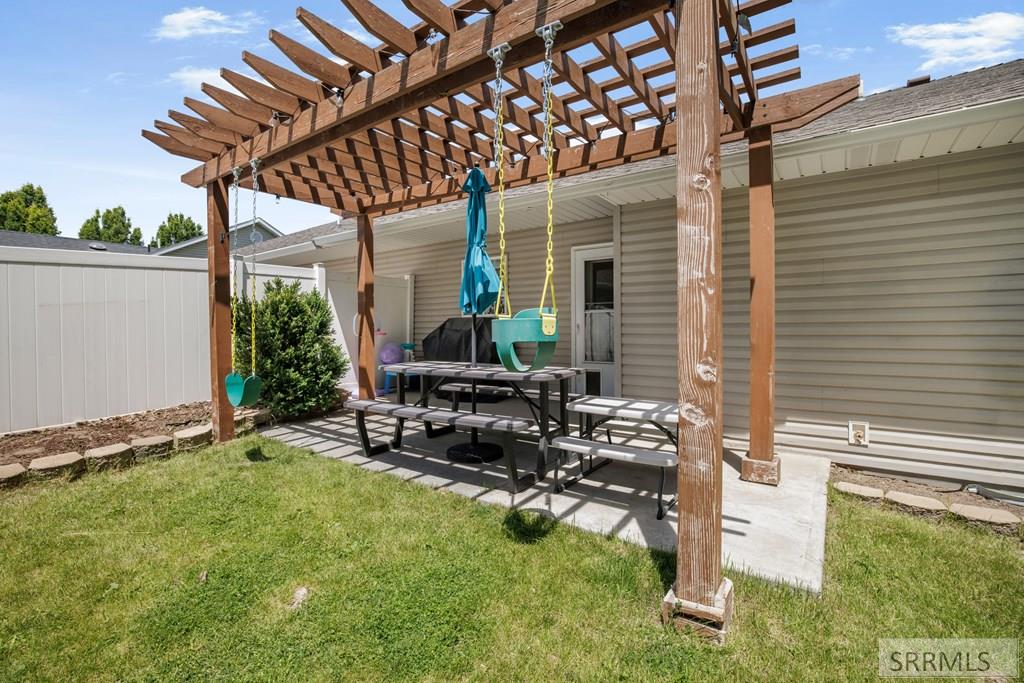509 Gwen Loop Blackfoot, ID 83221 - Photo 37 of 52