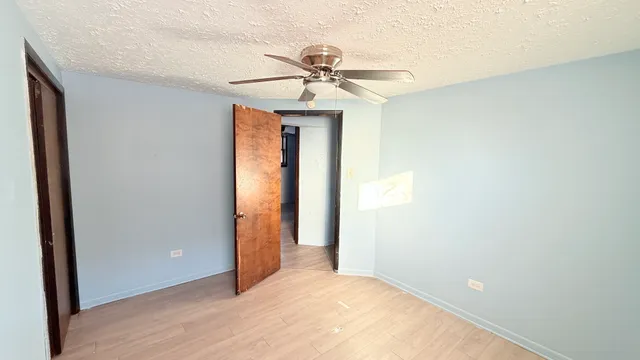 $1,250 | 15020 Woodlawn Avenue, Unit GARDEN, Dolton, IL 60419