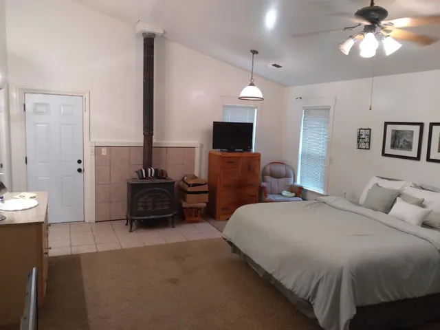 $1,999,999 | 17385 Bell Drive, Livingston, CA 95334