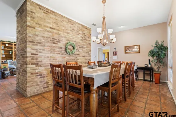 $695,000 | 6109 Quail Creek Drive, Tyler, TX 75703