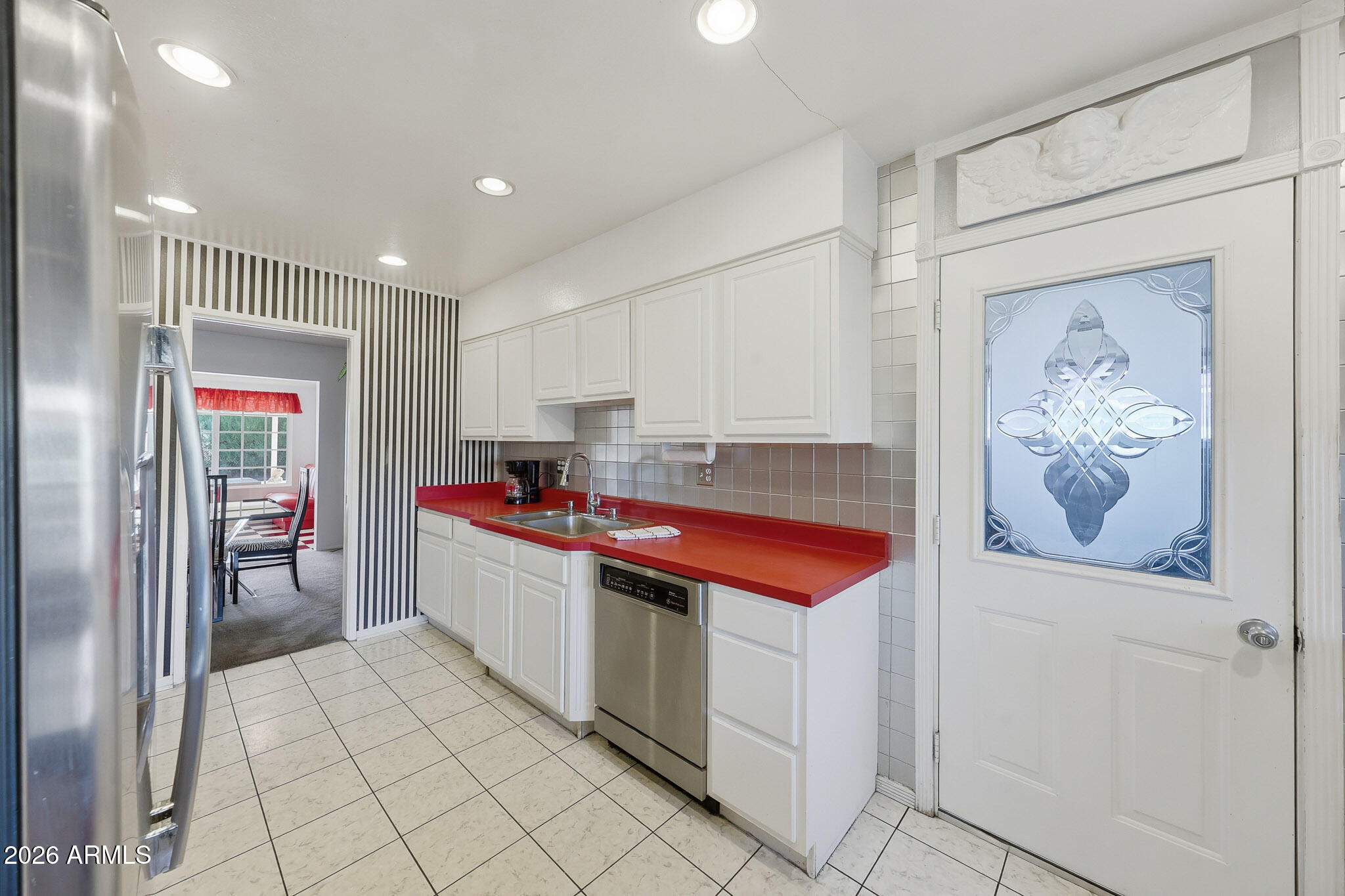 13809 North Blue Ridge Drive Sun City, AZ 85351 - Photo 19 of 48 Kitchen