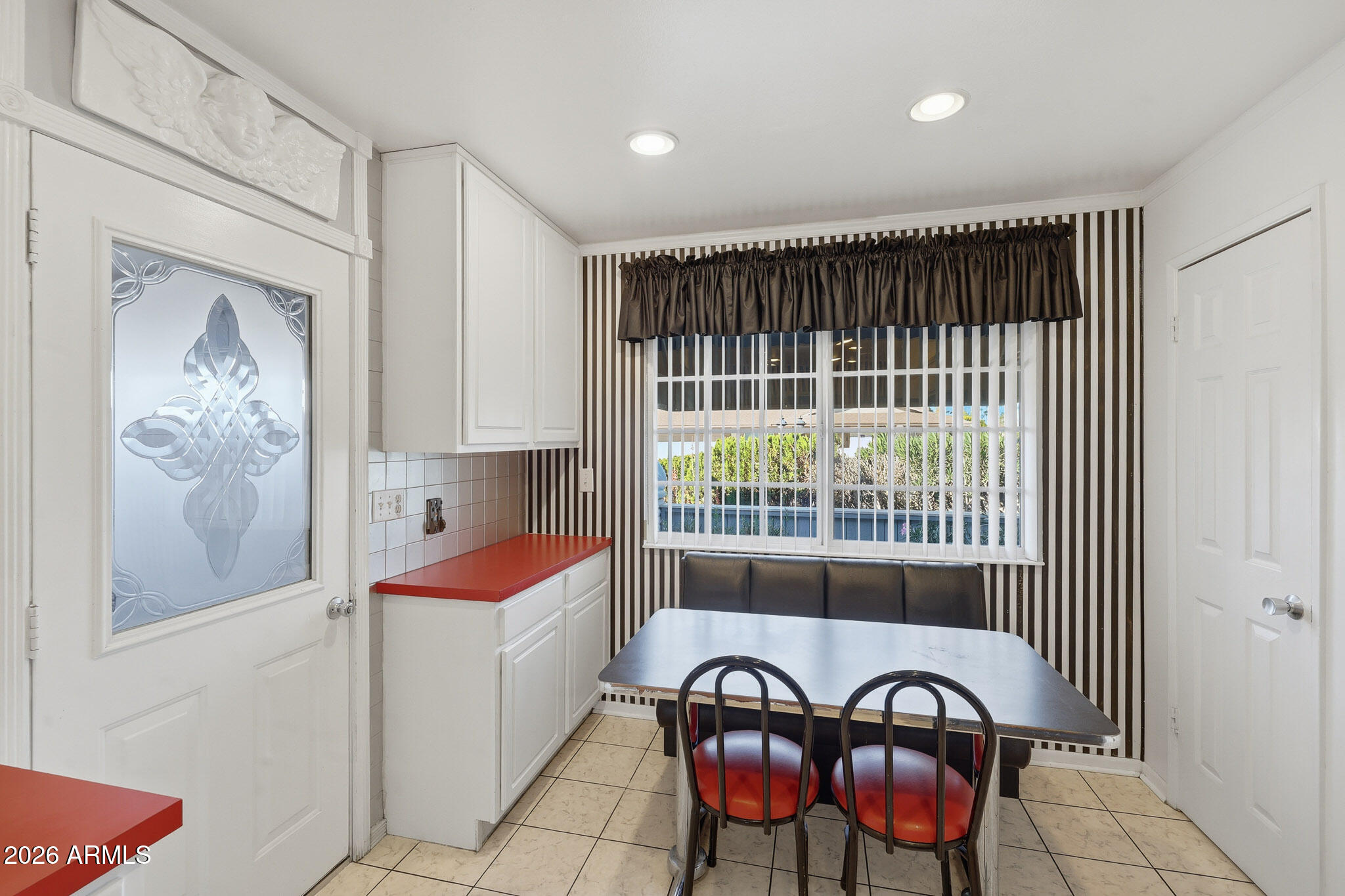 13809 North Blue Ridge Drive Sun City, AZ 85351 - Photo 21 of 48 Eat-in Kitchen