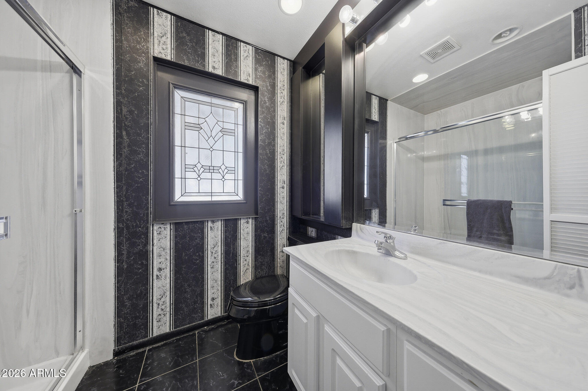 13809 North Blue Ridge Drive Sun City, AZ 85351 - Photo 34 of 48 Primary Bathroom