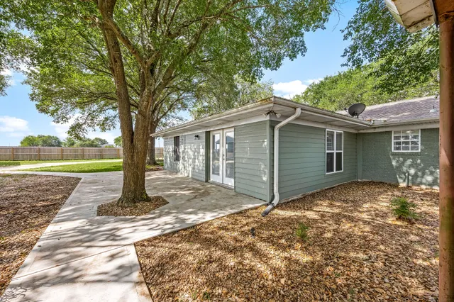 $550,000 | 9392 FM 1458 Road, Sealy, TX 77474