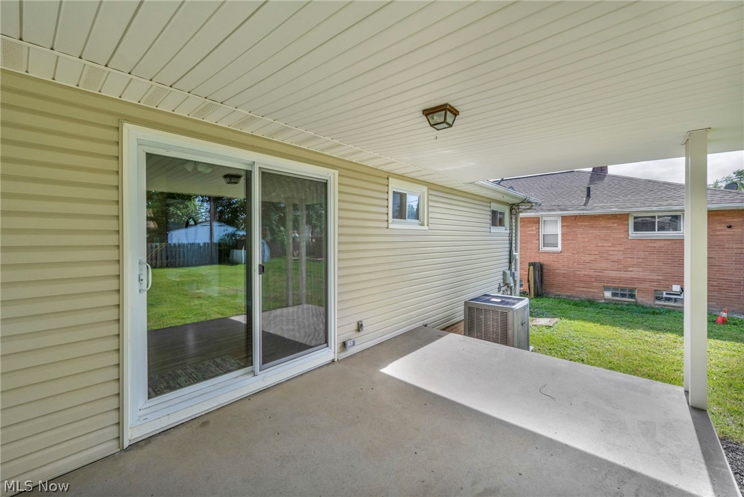 13825 Carpenter Road Garfield Heights, OH 44125 - Photo 35 of 38