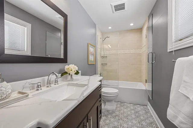 $599,000 | 1821 George Court, Glenview, IL 60025