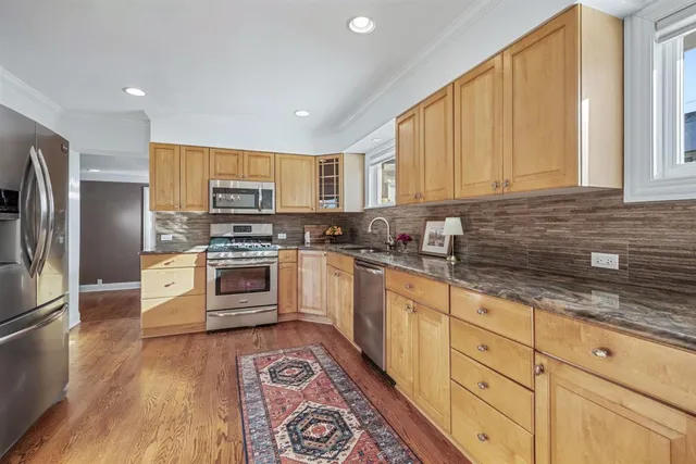 $599,000 | 1821 George Court, Glenview, IL 60025