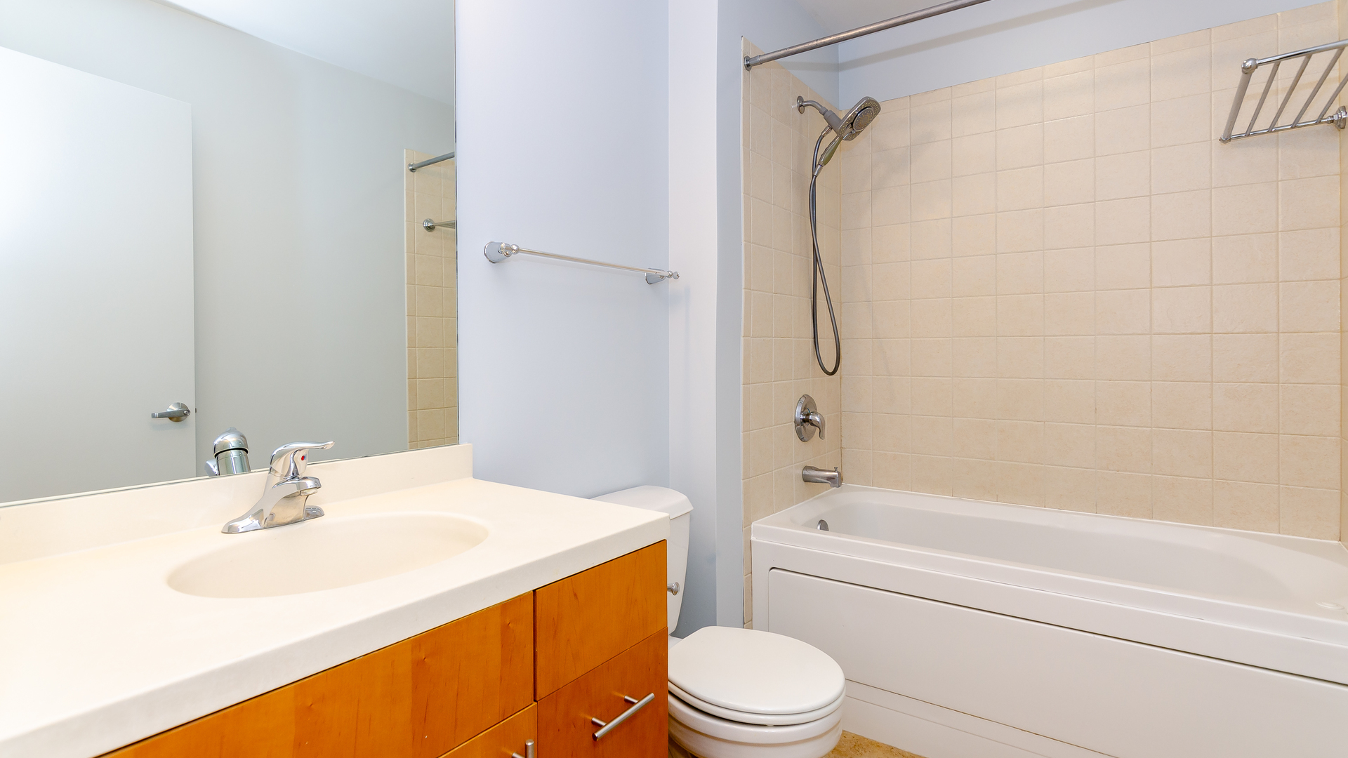 1040 West Adams Street, Unit 221 Chicago, IL 60607 - Photo 13 of 19