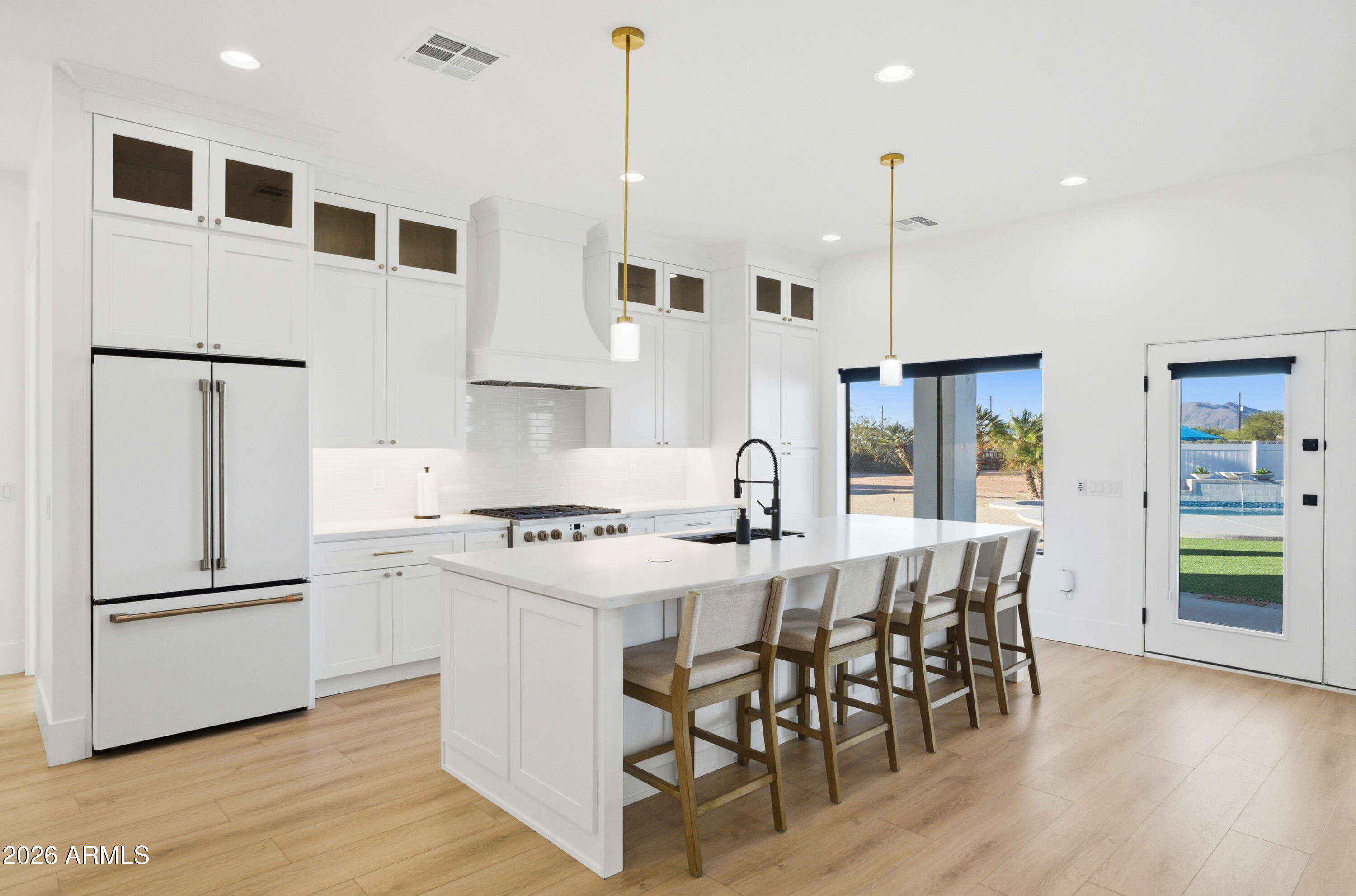 608 West Restin Road Phoenix, AZ 85086 - Photo 11 of 53 Chef's Kitchen