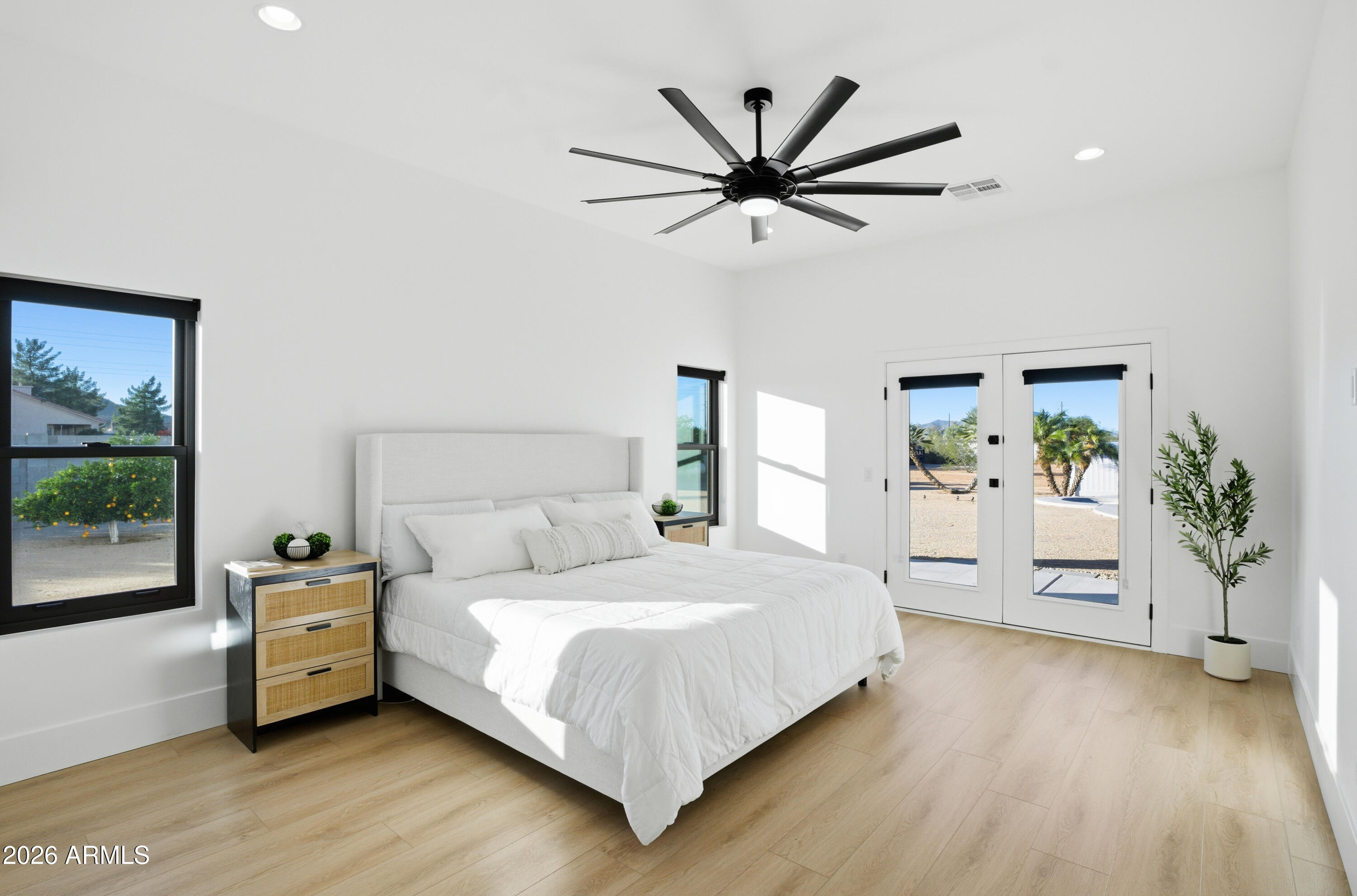 608 West Restin Road Phoenix, AZ 85086 - Photo 19 of 53 Primary Bedroom
