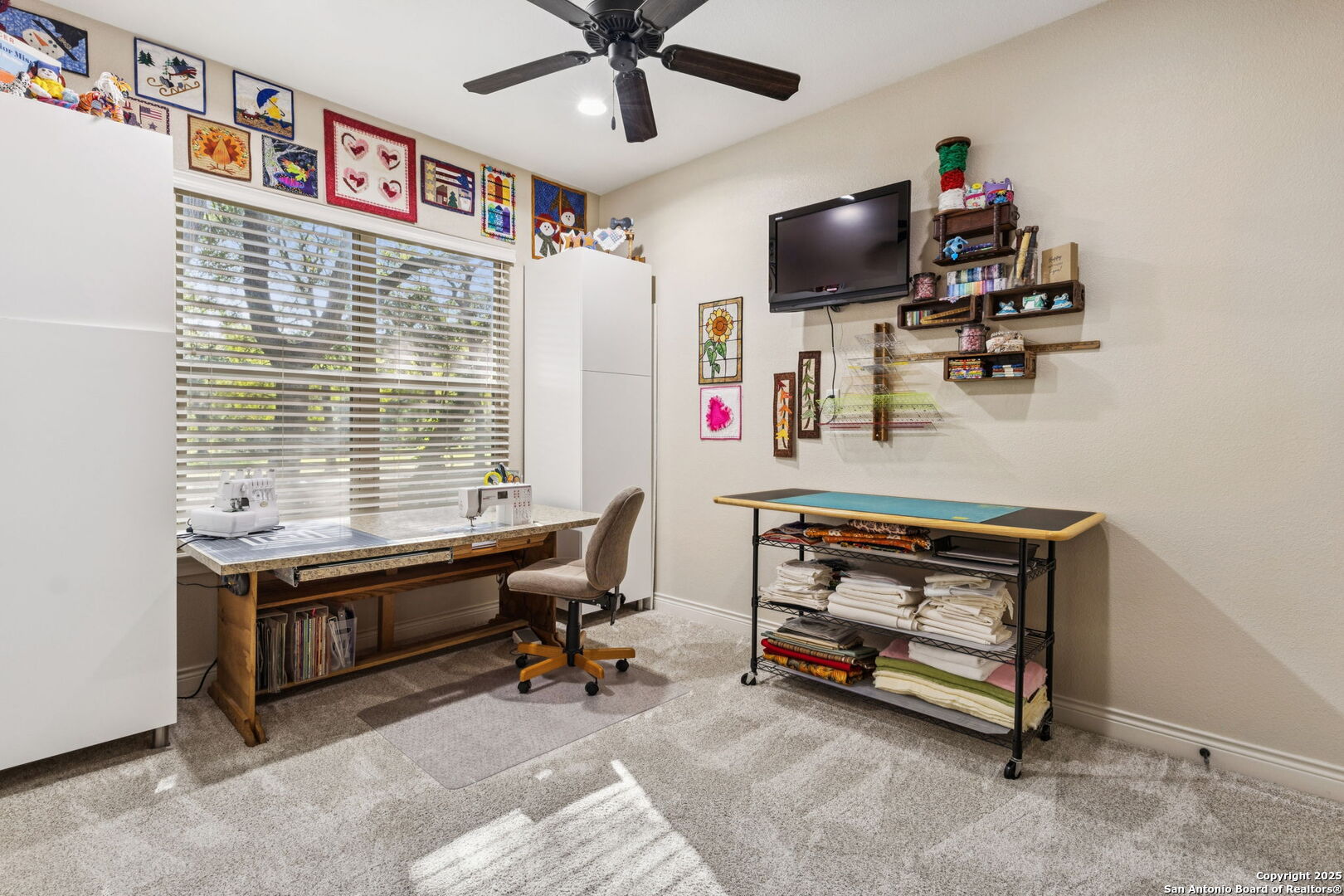 199 Shepherds Crook Helotes, TX 78023 - Photo 35 of 108 a room with furniture and air hockey table