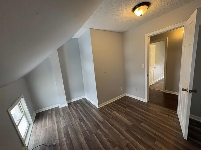 $1,450 | 270 5th Street, Unit 3S, Fall River, MA 02721