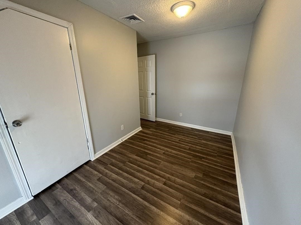 270 5th Street, Unit 3S Fall River, MA 02721 - Photo 6 of 10