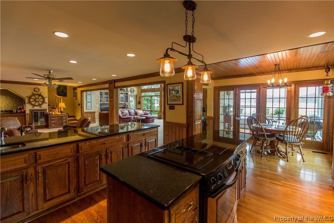 511 Piney Point Road Yorktown, VA 23692 - Photo 11 of 33 Gallery Image 11
