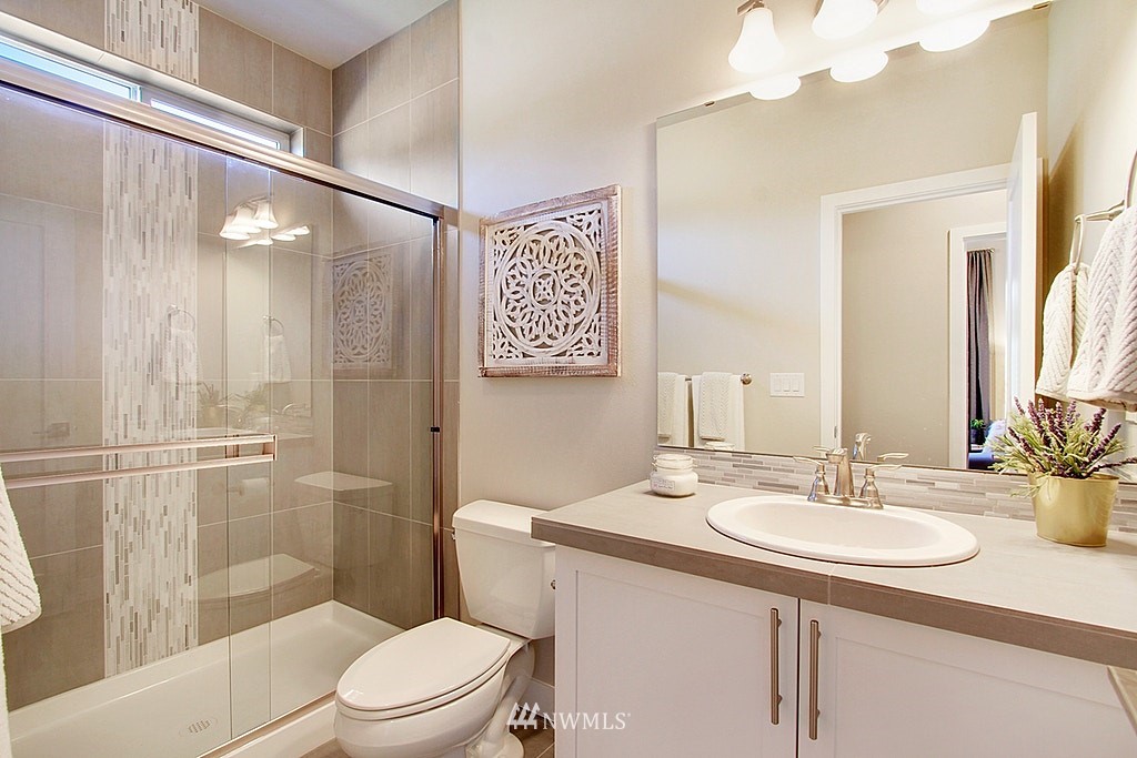 3414 Northeast 8th Street Renton, WA 98056 - Photo 12 of 25