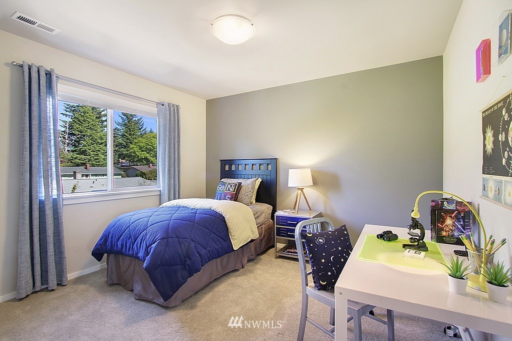 3414 Northeast 8th Street Renton, WA 98056 - Photo 22 of 25