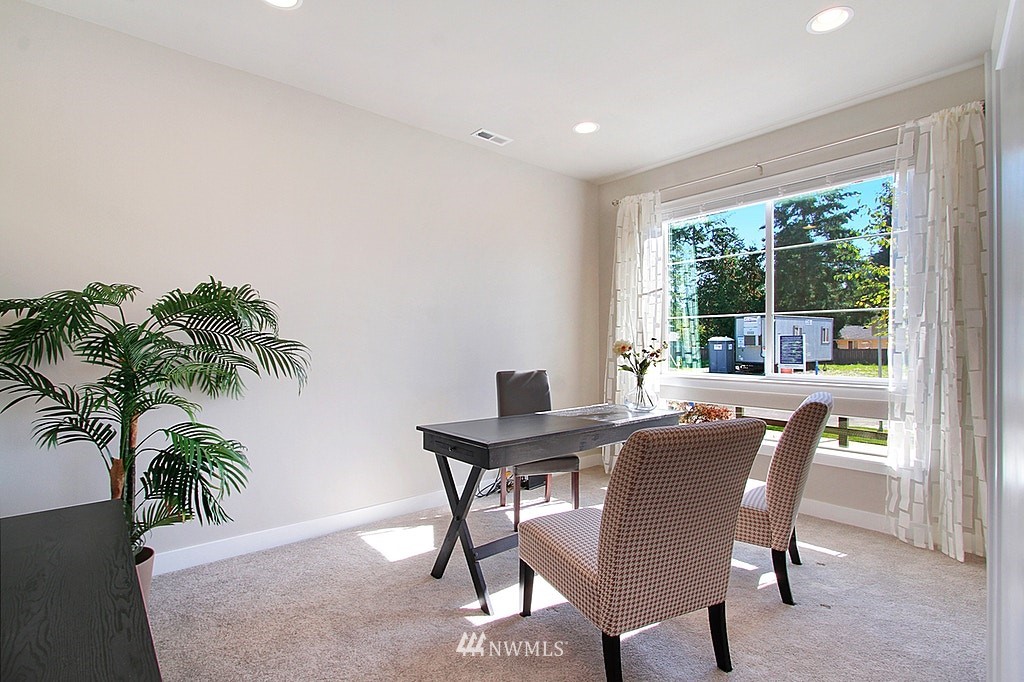 3414 Northeast 8th Street Renton, WA 98056 - Photo 24 of 25