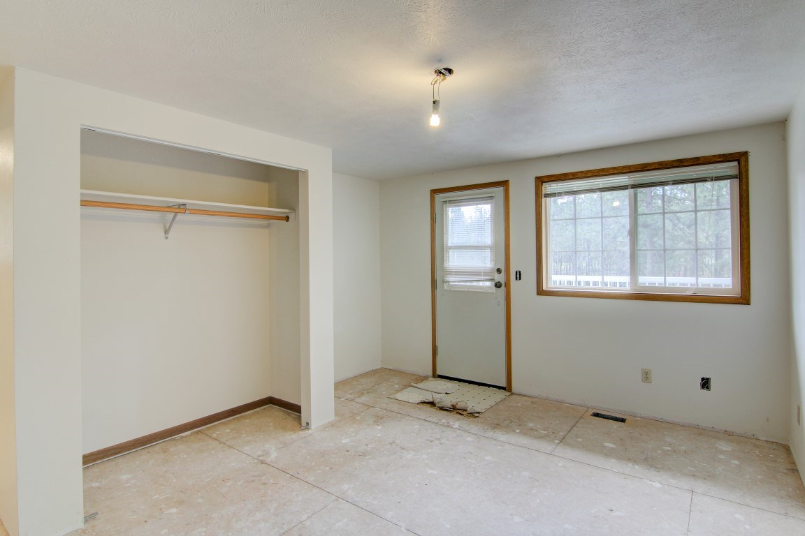 6705 South Dorset Road Spokane, WA 99224 - Photo 7 of 20