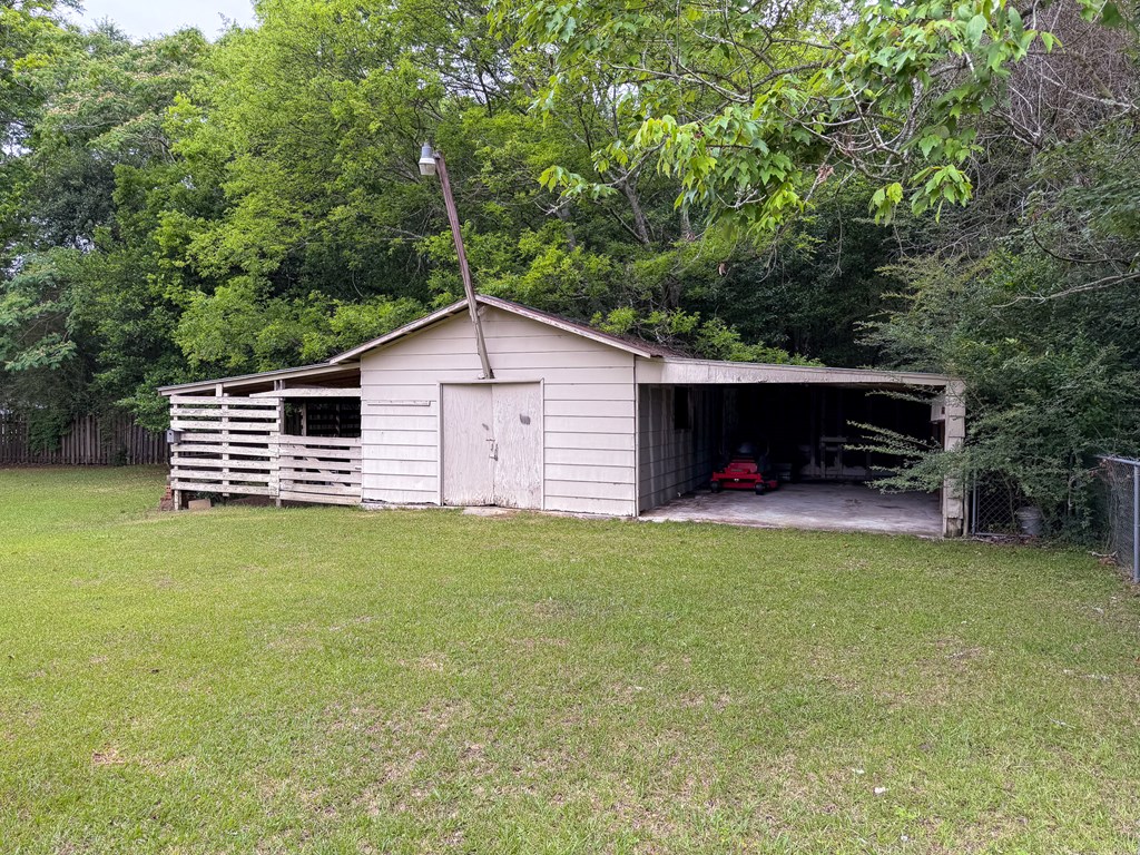 180 South Rex Slocomb, AL 36375 - Photo 36 of 44