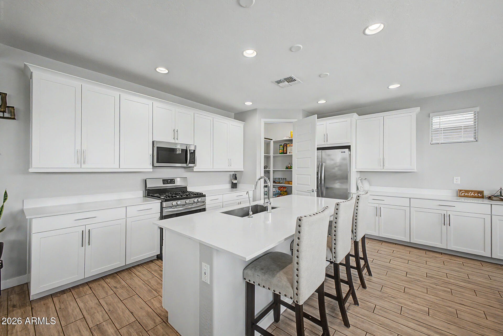 23067 East Stacey Road Queen Creek, AZ 85142 - Photo 2 of 53 Kitchen