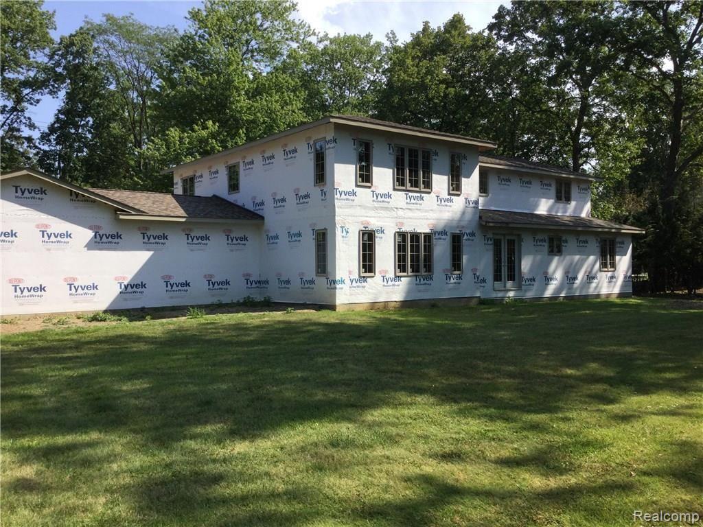8425 Ferry Road Grosse Ile, MI 48138 - Photo 10 of 22 460094C7-12C2-4BA9-8145-0B434E12F35A.jpeg