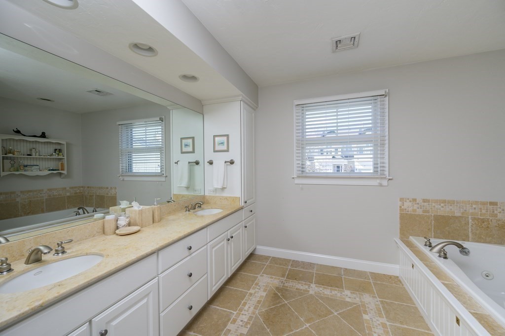 6 State Park Road, Unit 11 Hull, MA 02045 - Photo 24 of 42 Gallery Image 24