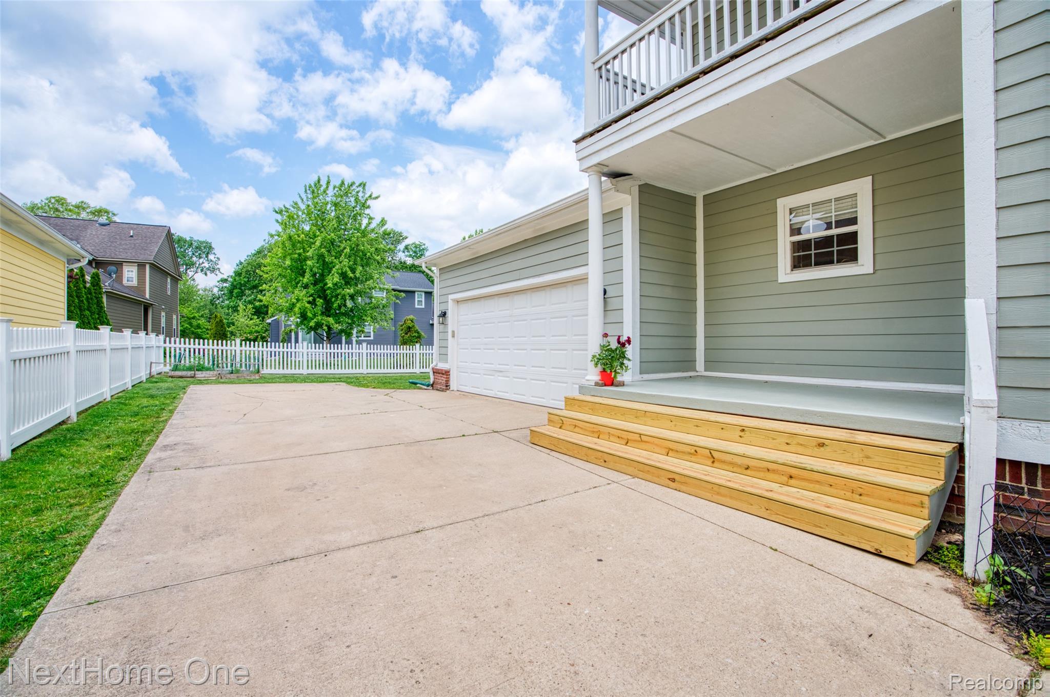 1818 Gilmore Street Howell, MI 48855 - Photo 29 of 33
